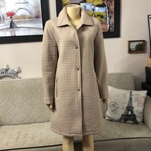 🌺🌺NEW GALLERY QUILTED BEIGE COAT SIZE M